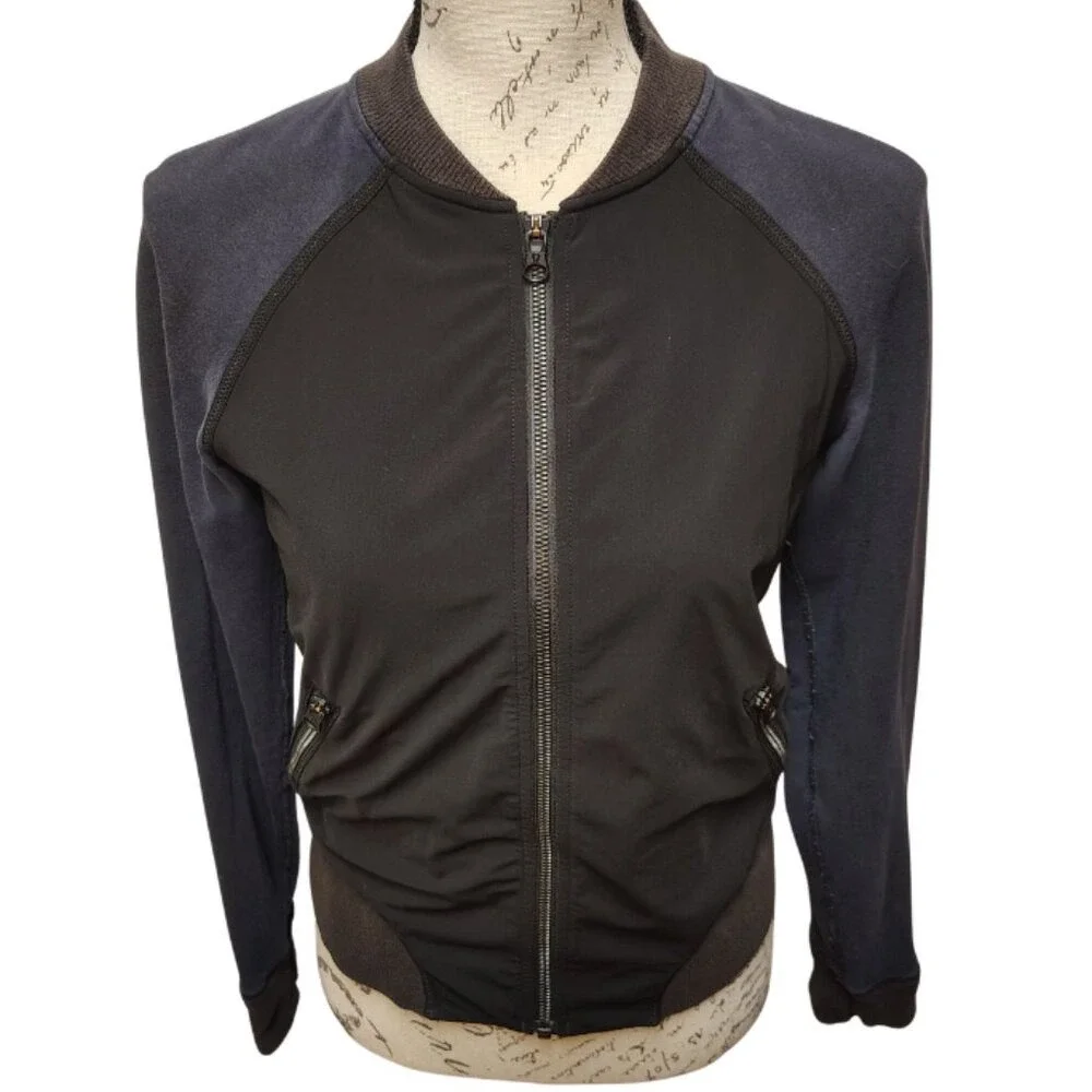Lululemon Athletica Womens Var-City Bomber Jacket 6 Black Navy Full Zip Sporty - Picture 4 of 10